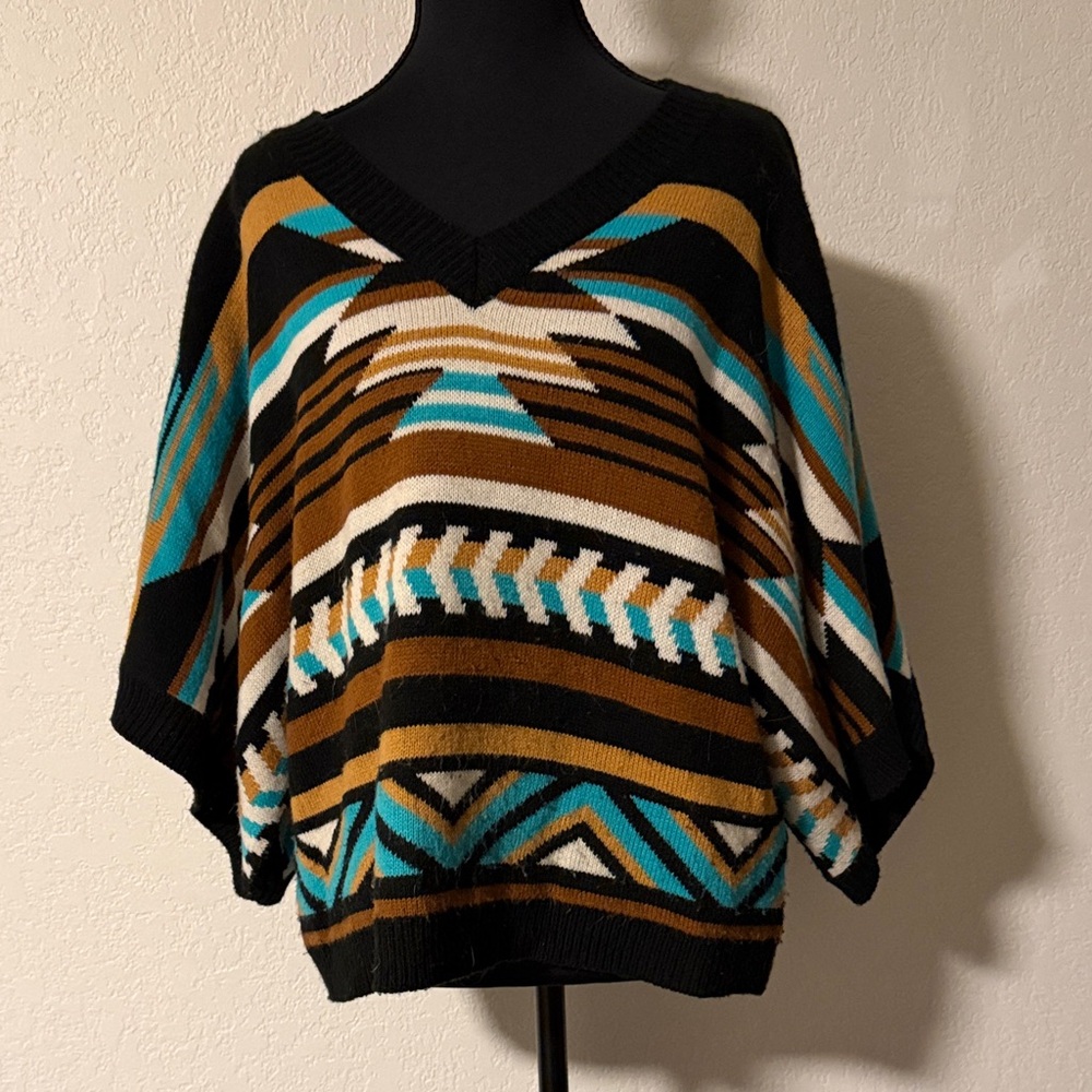 Wrangler Retro: Loose V-Neck Sweater - Black, Brown, Aqua Blue